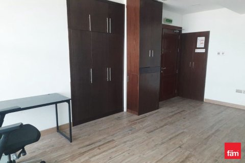 Oficina en Dubai, 70.9 m², № 53282 - foto 11
