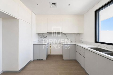 Townhouse in Jebel Ali, Dubai 3 bedrooms, 242.29 sq.m. № 143076 - photo 4