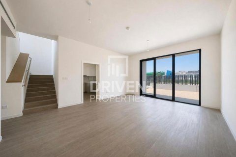 Townhouse in Jebel Ali, Dubai 3 bedrooms, 242.29 sq.m. № 143076 - photo 3