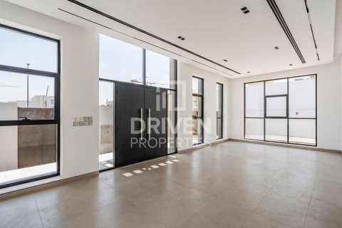 Villa in Nad Al Sheba 1, Nadd Al Sheba, Dubai 3 bedrooms, 250.84 sq.m. № 143078 - photo 13