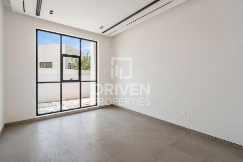 Villa in Nad Al Sheba 1, Nadd Al Sheba, Dubai 3 bedrooms, 250.84 sq.m. № 143078 - photo 8