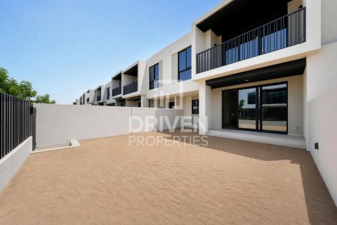 Townhouse in Jebel Ali, Dubai 3 bedrooms, 240.53 sq.m. № 143077 - photo 21
