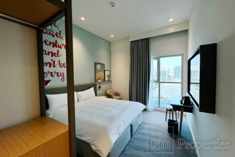 Apartment in Al Wasl, Dubai 26.4 sq.m. № 24540 - photo 1