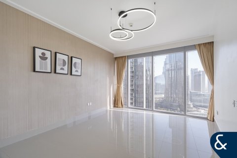 Apartment in Burj Khalifa, Dubai 2 bedrooms, 127 sq.m. № 98342 - photo 6