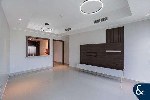 Apartment in Burj Khalifa, Dubai 2 bedrooms, 127 sq.m. № 98342 - photo 4