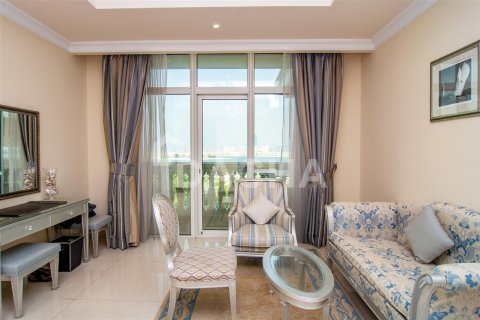 Apartment in Kempinski Palm Residence, Palm Jumeirah, Dubai 3 bedrooms, 235.6 sq.m. № 3247 - photo 3