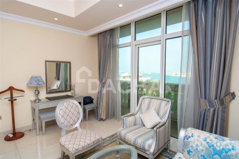 Apartment in Kempinski Palm Residence, Palm Jumeirah, Dubai 3 bedrooms, 235.6 sq.m. № 3247 - photo 4