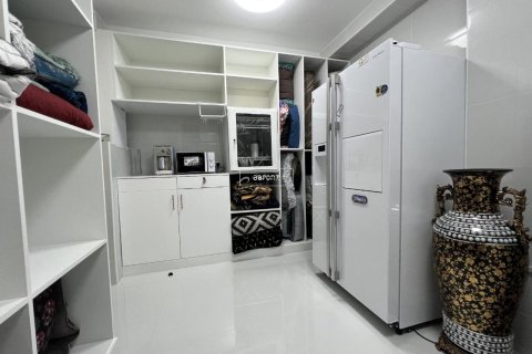 Apartment in Jumeirah Lake Towers, Dubai 5 bedrooms, 573.1 sq.m. № 10876 - photo 25