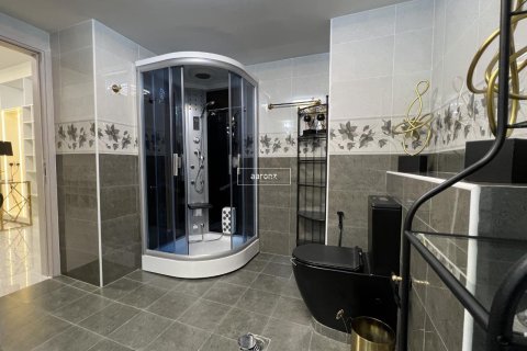 Apartment in Jumeirah Lake Towers, Dubai 5 bedrooms, 573.1 sq.m. № 10876 - photo 22
