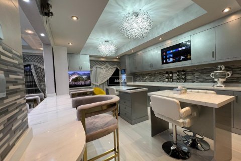 Apartment in Jumeirah Lake Towers, Dubai 5 bedrooms, 573.1 sq.m. № 10876 - photo 9