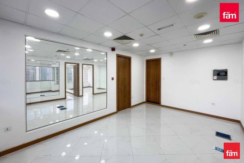 Bureau à Business Bay, Dubai, 94.6 m², № 49493 - photo 9