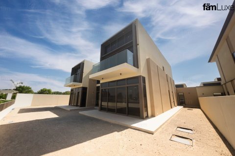 Купить виллу в Дубай Хилс Эстейт, Дубай: 5 спален, 705.5м², № 60502 - фото 27