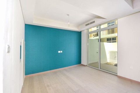 Townhouse in DAMAC Hills (Akoya by DAMAC), Dubai 3 bedrooms, 112.24 sq.m. № 52868 - photo 21