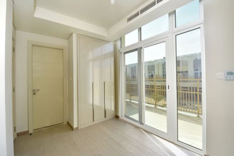 Townhouse in DAMAC Hills (Akoya by DAMAC), Dubai 3 bedrooms, 112.24 sq.m. № 52868 - photo 20