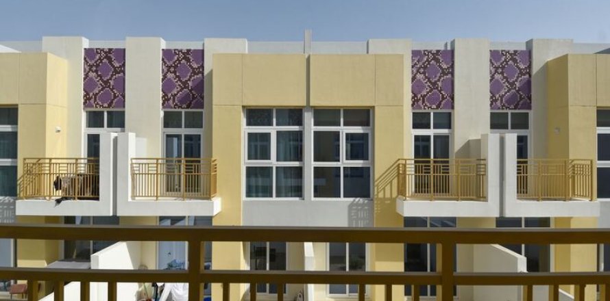 Townhouse in DAMAC Hills (Akoya by DAMAC), Dubai 3 bedrooms, 112.24 sq.m. № 52868