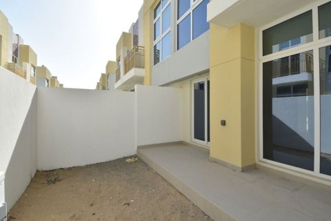 Townhouse in DAMAC Hills (Akoya by DAMAC), Dubai 3 bedrooms, 112.24 sq.m. № 52868 - photo 17