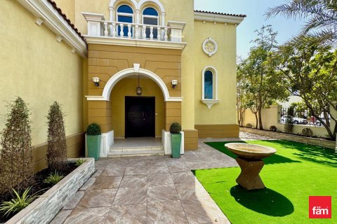 Villa in Dubai 3 bedrooms, 547.1 sq.m. № 59824 - photo 1