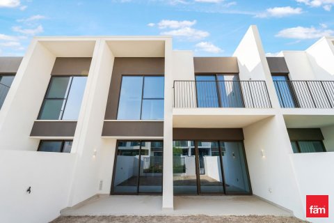 Villa in Dubai 3 bedrooms, 174 sq.m. № 59812 - photo 6