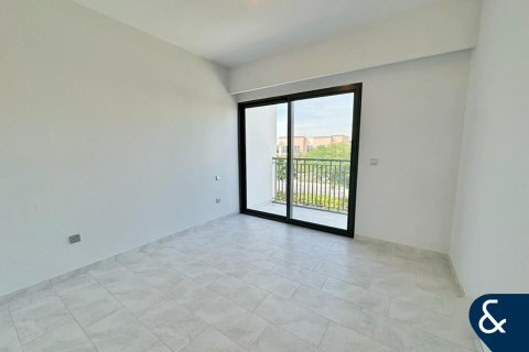 Adosado en Villanova, Dubai Land, Dubai, 3 dormitorios, 181 m², № 74604 - foto 5