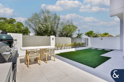 Villa à Villanova, Dubai Land, Dubai, 4 chambres, 216 m², № 74607 - photo 25