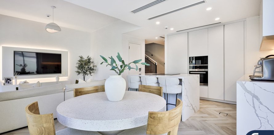 فيلا في Villanova, Dubai Land, دبي 4 غرف نوم, 216 م² رقم 74607