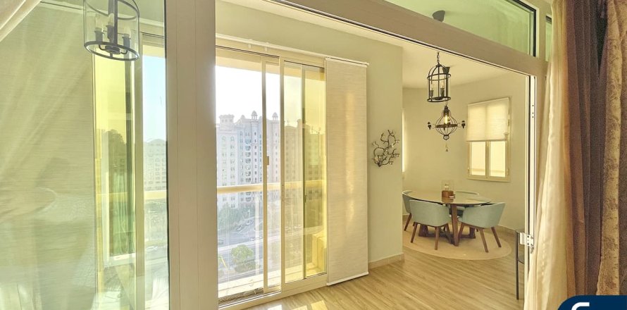 شقة في Shoreline Apartments, نخلة جميرا, دبي 2 غرف نوم, 147 م² رقم 74606