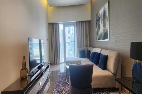 Снять в аренду квартиру в DAMAC Majestine, Бизнес-Бэй, Дубай: 1 спальня, 96.06170200м², № 63677 - фото 3