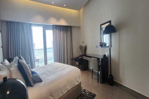 Снять в аренду квартиру в DAMAC Majestine, Бизнес-Бэй, Дубай: 1 спальня, 96.06170200м², № 63677 - фото 4