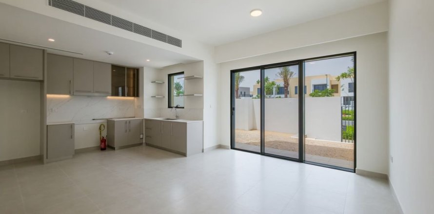 Villa in Dubai 4 bedrooms, 257 sq.m. № 112806