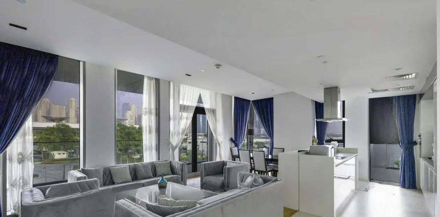 Appartement à Dubai, 2 chambres, 183 m², № 5486