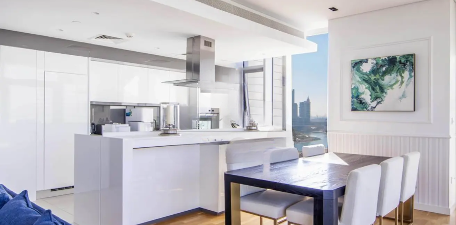 Appartement à Dubai, 3 chambres, 190 m², № 5489