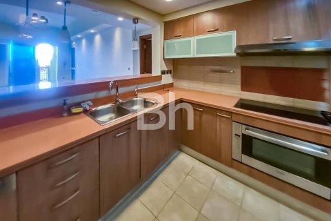 Apartamento en Palm Jumeirah, Dubai, 3 dormitorios, 226 m², № 57532 - foto 3
