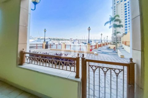 Apartamento en Palm Jumeirah, Dubai, 3 dormitorios, 226 m², № 57532 - foto 2