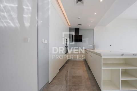 Снять в аренду виллу в District One, Мохаммед Бин Рашид Сити, Дубай: 4 спальни, 412м², № 20474 - фото 25