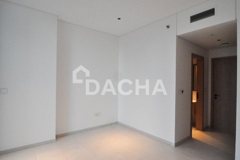 Apartment in Marquise Square Tower, Business Bay, Dubai 2 bedrooms, 125 sq.m. № 110339 - photo 9
