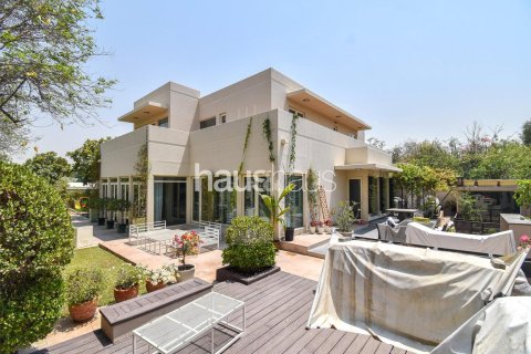 فيلا في المرابع العربية, دبي 5 غرف نوم , 493 م² رقم 43999 - صورة 1