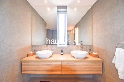 Villa en Arabian Ranches, Dubai, 5 dormitorios, 575 m², № 43987 - foto 18