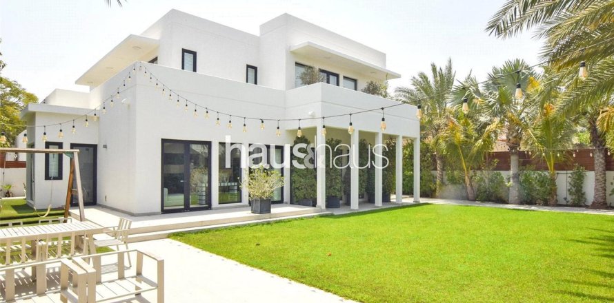 Villa in Arabian Ranches, Dubai 5 bedrooms, 575 sq.m. № 43987