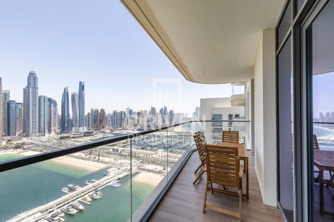 Купить квартиру в EMAAR Beachfront, Dubai Harbour, Дубай: 2 спальни, 109м², № 18944 - фото 1