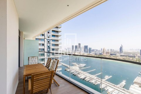 Купить квартиру в EMAAR Beachfront, Dubai Harbour, Дубай: 2 спальни, 109м², № 18944 - фото 2