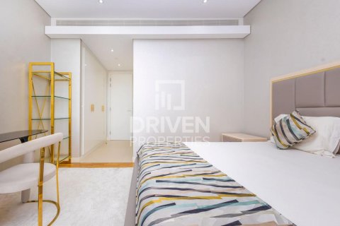 Apartment in Bluewaters Residences, Bluewaters, Dubai 3 bedrooms, 195 sq.m. № 18942 - photo 21