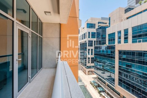 Apartment in Bay Square, Business Bay, Dubai studio, 61.22 sq.m. № 126316 - photo 13