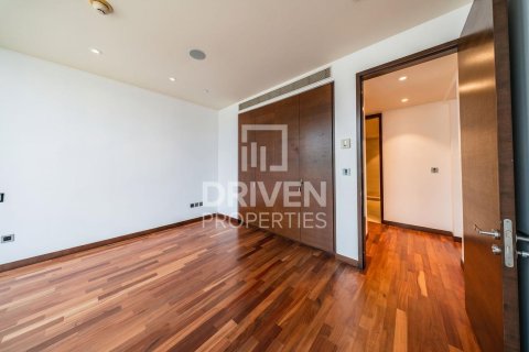 Apartment in Downtown Dubai (Downtown Burj Dubai), Dubai 3 bedrooms, 216.65 sq.m. № 126314 - photo 5