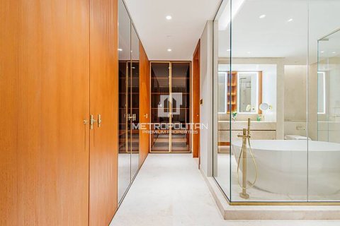 Купить квартиру в Пальме Джумейре, Дубай: 2 спальни, 126м², № 74284 - фото 17