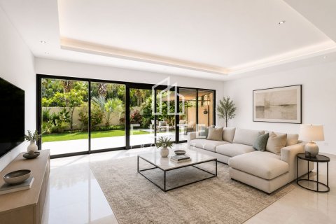Townhouse in Akoya Park, DAMAC Hills (Akoya by DAMAC), Dubai 3 bedrooms, 251 sq.m. № 134974 - photo 8