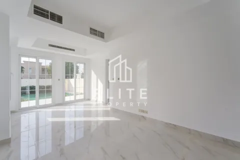 Villa in Springs 2, The Springs, Dubai 3 bedrooms, 255 sq.m. № 134982 - photo 20