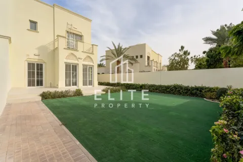 Villa in Springs 2, The Springs, Dubai 3 bedrooms, 255 sq.m. № 134982 - photo 3