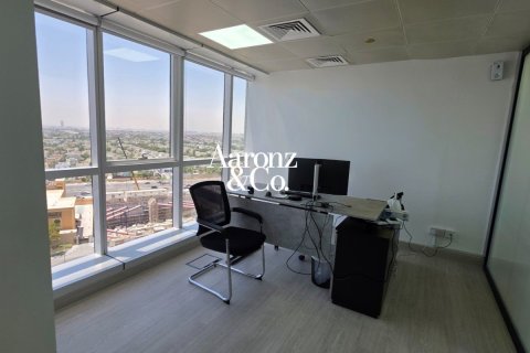 Снять в аренду офис в Джумейра Лейк Тауэрс, Дубай: 126м², № 111234 - фото 14