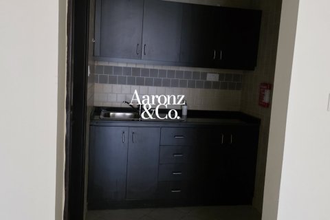 Office in Jumeirah Lake Towers, Dubai 79 sq.m. № 111235 - photo 6