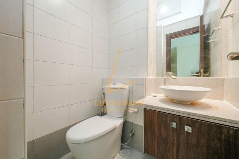 Apartment in Business Bay, Dubai 3 bedrooms, 172 sq.m. № 111243 - photo 11